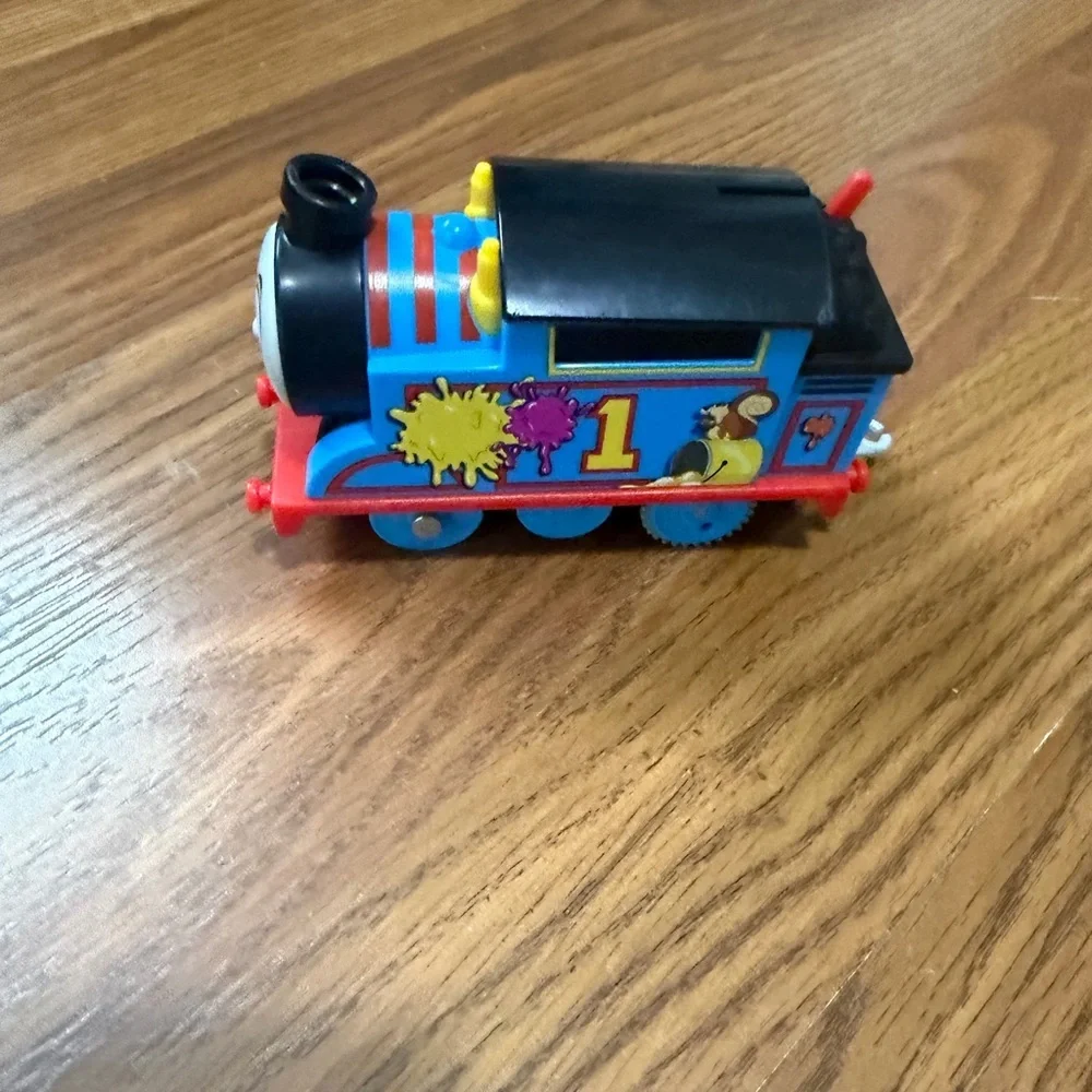 Fisher-Price Thomas & Friends Paint Delivery motorized train engine